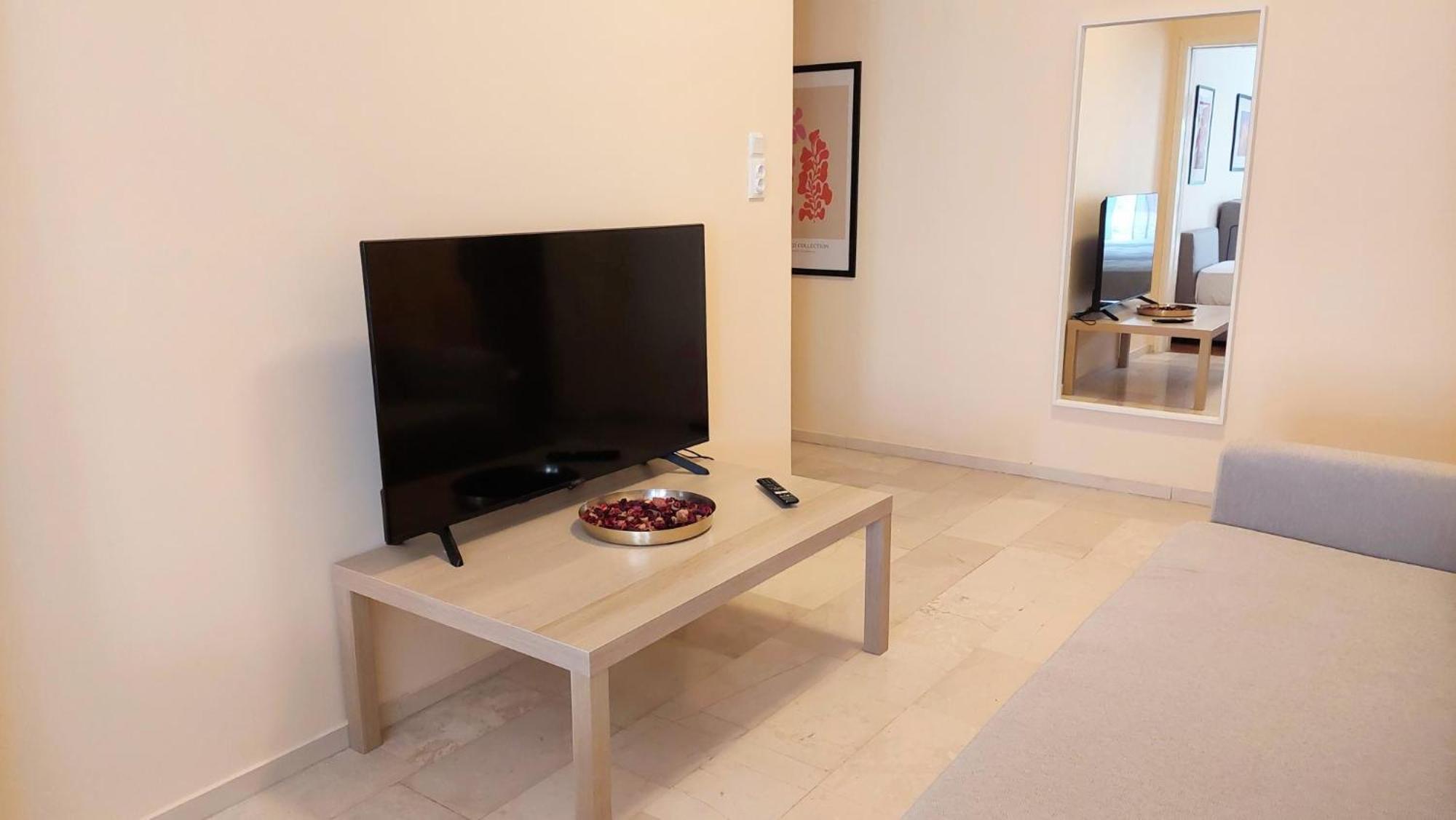 Grand Apartment In Acropolis Museum Atene Esterno foto